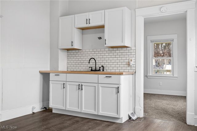 9517 Prince Avenue, Cleveland, OH 44105