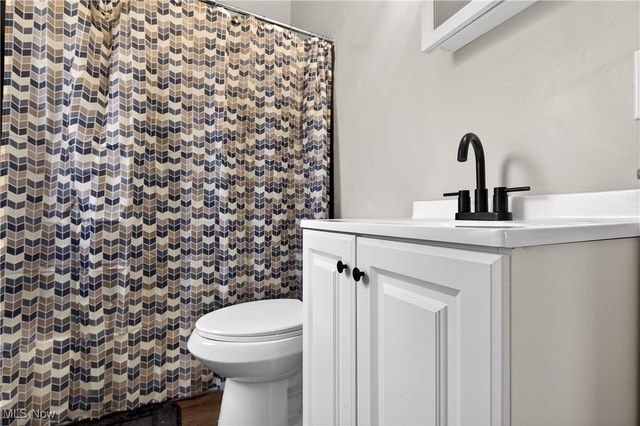 9517 Prince Avenue, Cleveland, OH 44105