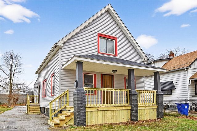 9517 Prince Avenue, Cleveland, OH 44105