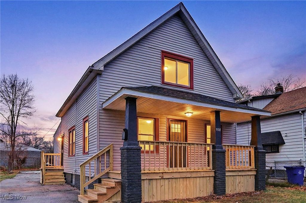 9517 Prince Avenue, Cleveland, OH 44105