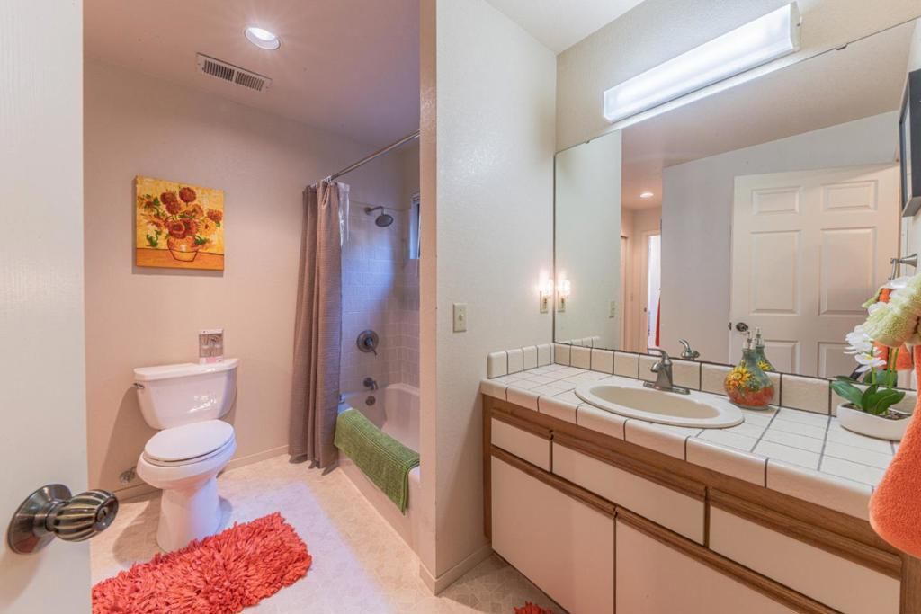 Image 37 of property listing at 17220 Garlen Court, Salinas, CA 93907