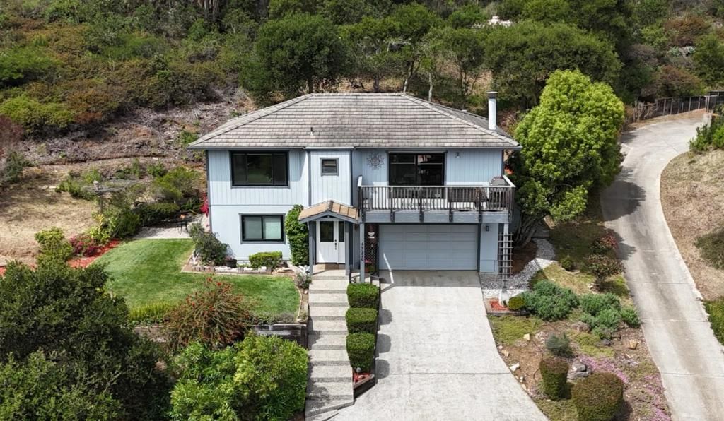 Image 50 of property listing at 17220 Garlen Court, Salinas, CA 93907