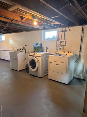 14 Fenner Lane, Nanuet, NY 10954