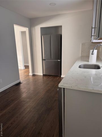 14 Fenner Lane, Nanuet, NY 10954