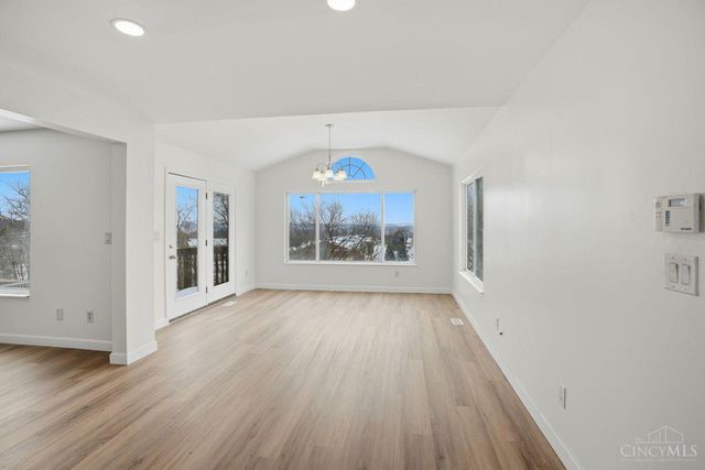 1102 Arbor Springs Drive, Hamilton, OH 45013