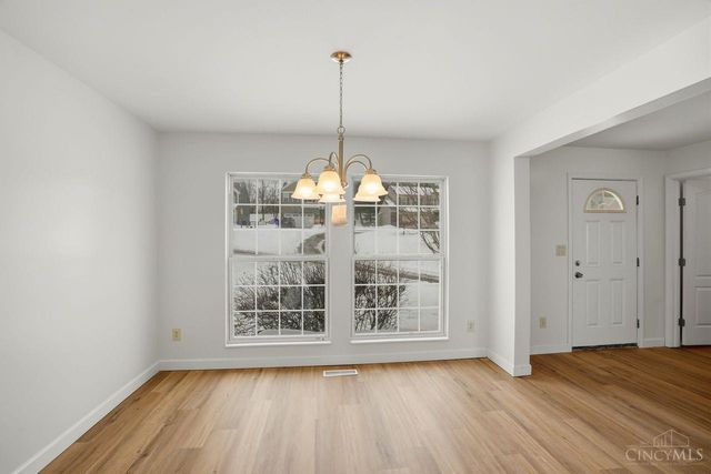 1102 Arbor Springs Drive, Hamilton, OH 45013