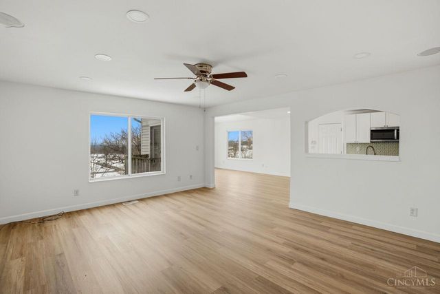 1102 Arbor Springs Drive, Hamilton, OH 45013