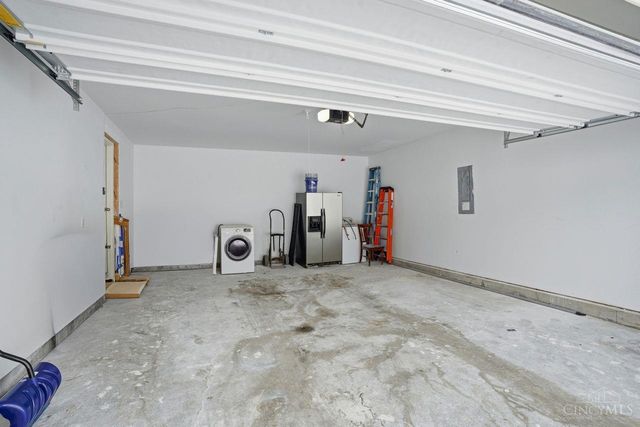 1102 Arbor Springs Drive, Hamilton, OH 45013