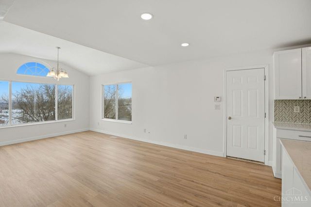 1102 Arbor Springs Drive, Hamilton, OH 45013