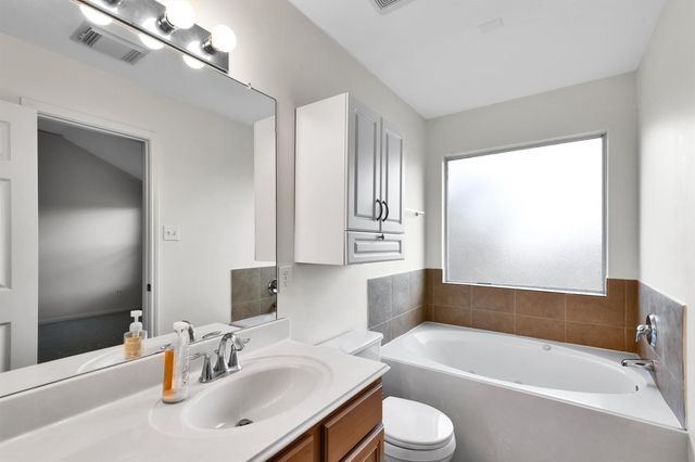 4034 Falvel Shadow Creek Drive, Spring, TX 77388