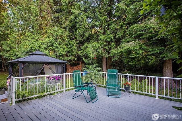 1510 199th Avenue E, Lake Tapps, WA 98391