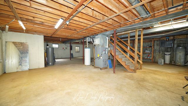 26143 N Anderson Road, Wauconda, IL 60084
