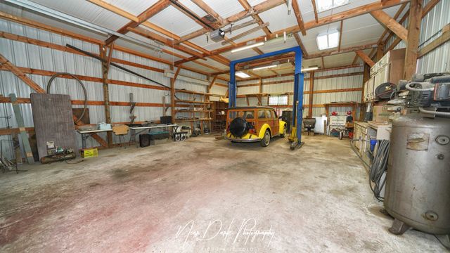 26143 N Anderson Road, Wauconda, IL 60084