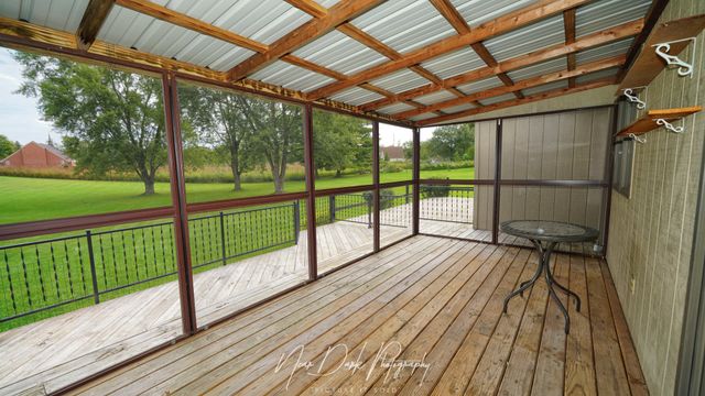 26143 N Anderson Road, Wauconda, IL 60084