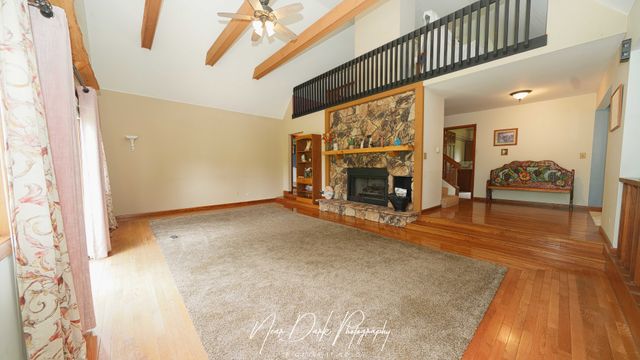 26143 N Anderson Road, Wauconda, IL 60084