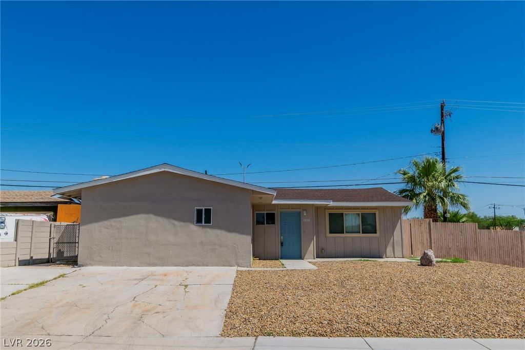 2800 Avalon Avenue, Las Vegas, NV 89107 — photo 2
