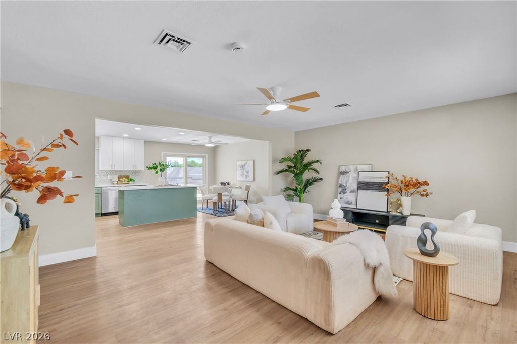 2800 Avalon Avenue, Las Vegas, NV 89107 — photo 4