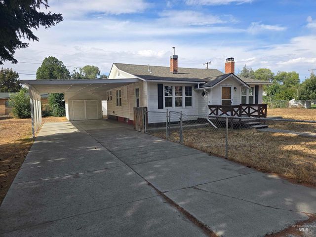 725 Oregon St., Gooding, ID 83330 property photo