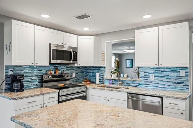 4704 KOALA DRIVE, Holiday, FL 34690