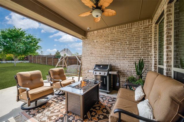3036 Avondale, The Colony, TX 75056