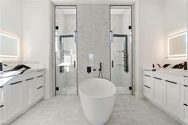 302 N EL DORADO BLVD, Cape Coral, FL 33993