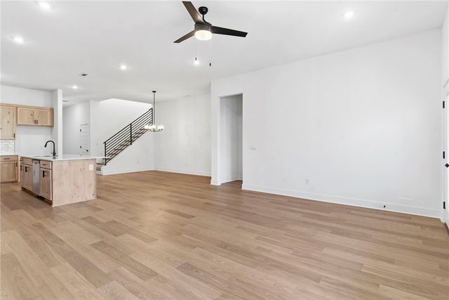 238 S Gala Avenue, Fayetteville, AR 72701