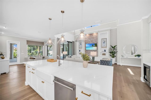 1519 HARBOR DRIVE, Sarasota, FL 34239