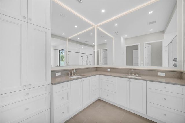 1519 HARBOR DRIVE, Sarasota, FL 34239