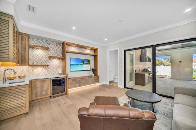 1519 HARBOR DRIVE, Sarasota, FL 34239