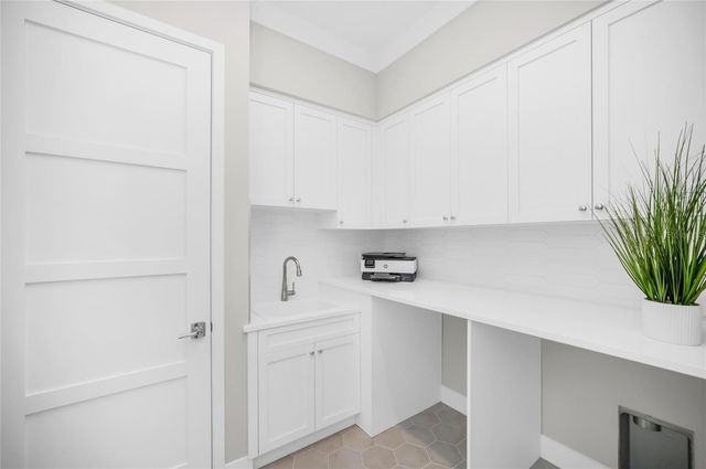 1519 HARBOR DRIVE, Sarasota, FL 34239