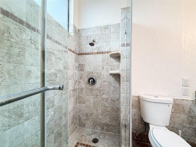 17490 Meandering Way 1102, Dallas, TX 75252