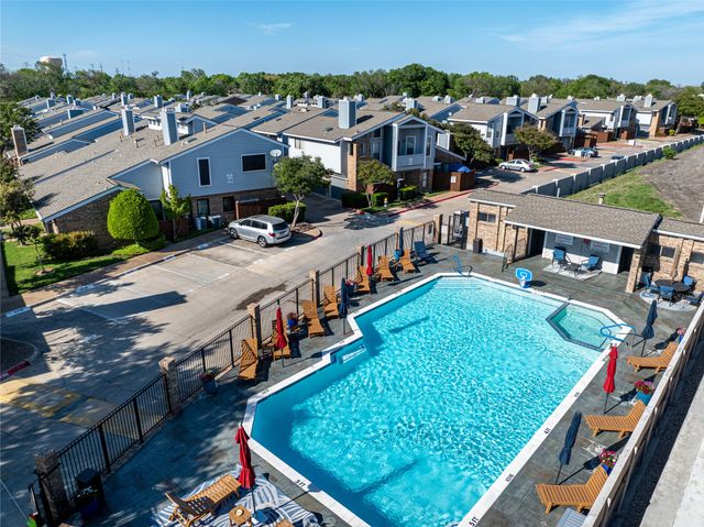 17490 Meandering Way 1102, Dallas, TX 75252