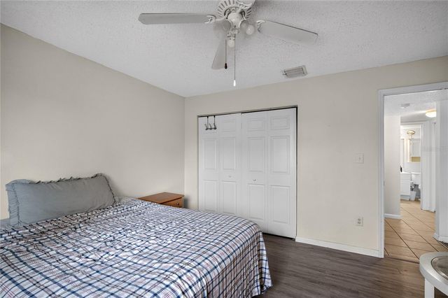 12405 OAK CEDAR PLACE 202, Tampa, FL 33612