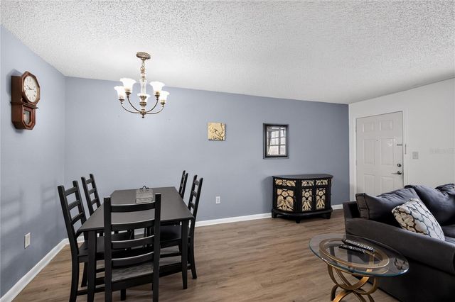 12405 OAK CEDAR PLACE 202, Tampa, FL 33612