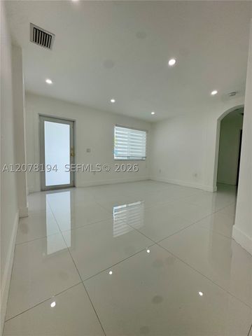 13362 SW 282nd St, Homestead, FL 33033