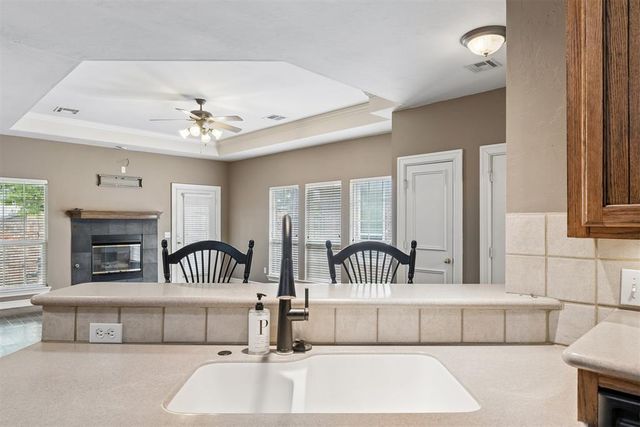 1633 Laurel Place, Edmond, OK 73003