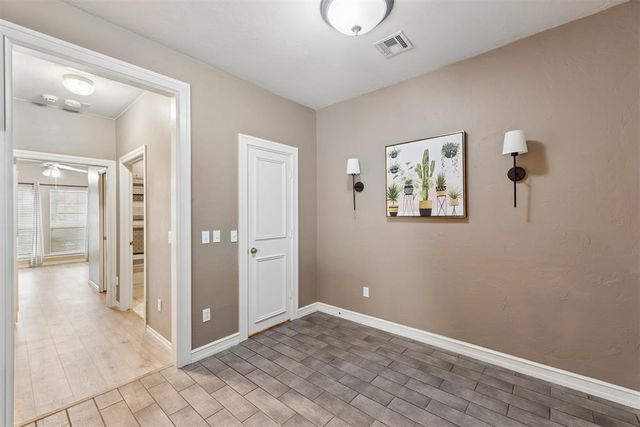 1633 Laurel Place, Edmond, OK 73003