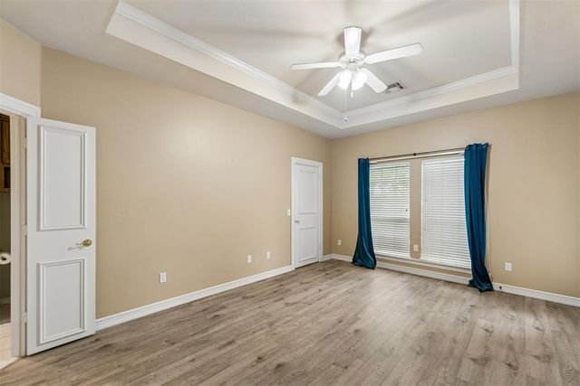 1633 Laurel Place, Edmond, OK 73003