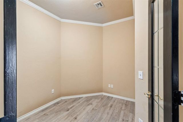 1633 Laurel Place, Edmond, OK 73003