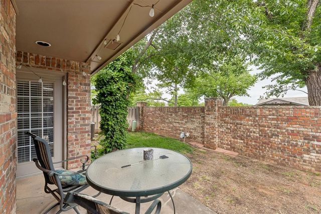 1633 Laurel Place, Edmond, OK 73003