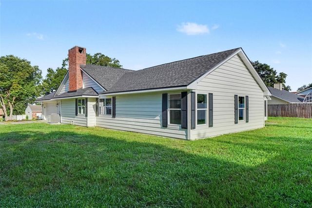 33608 OVERTON DRIVE, Leesburg, FL 34788