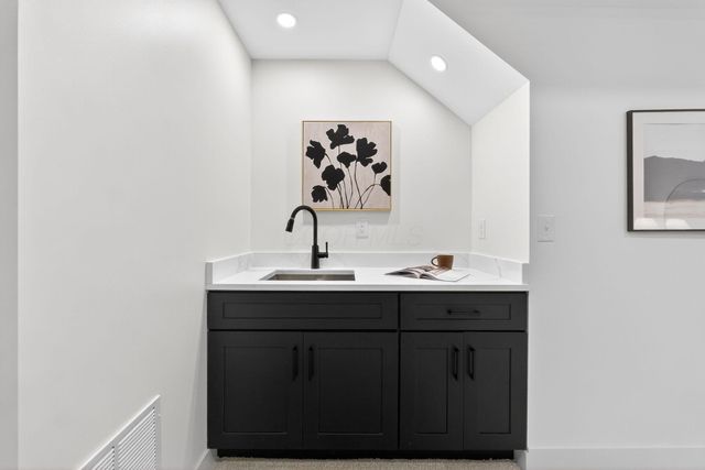 960 Studer Avenue, Columbus, OH 43206