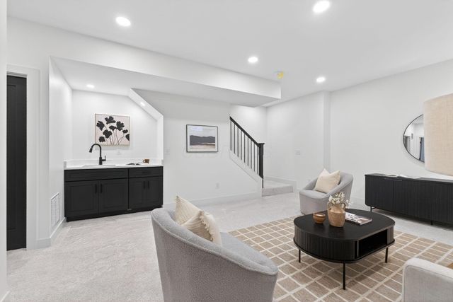 960 Studer Avenue, Columbus, OH 43206