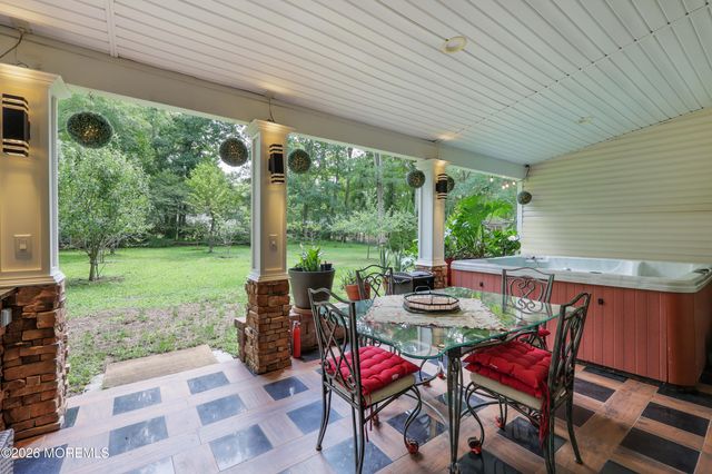 41 Walter Drive, Jackson, NJ 08527