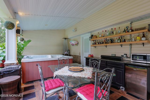41 Walter Drive, Jackson, NJ 08527