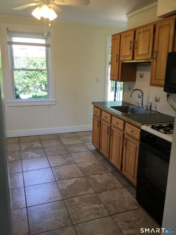 8 High Ridge Drive, Bridgeport, CT 06606