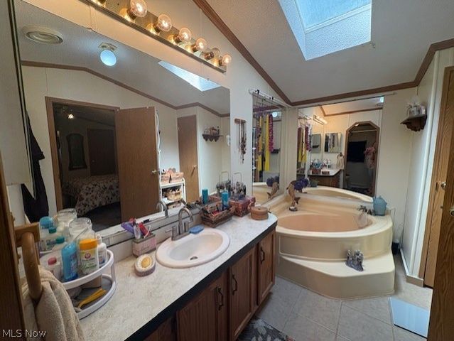 942 Township Rd 199, Bloomingdale, OH 43910