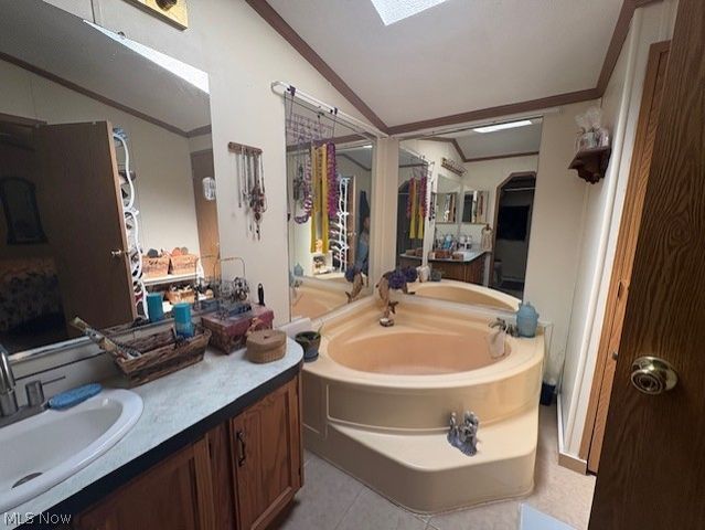 942 Township Rd 199, Bloomingdale, OH 43910