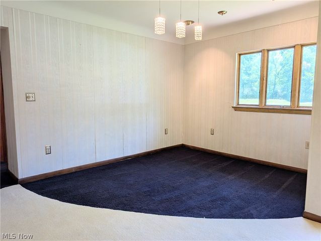 6986 Big Creek Pky, Middleburg Heights, OH 44130