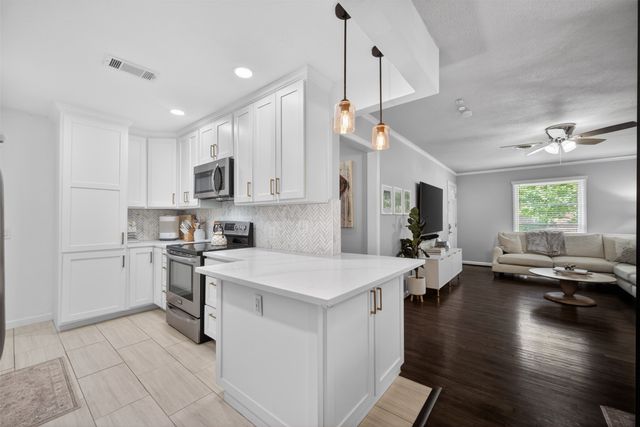 346 Classen Drive, Dallas, TX 75218